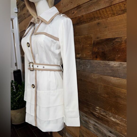 ✨GUESS White Trench Coat Jacket L | Belted Layered Hem | Contrast Trim | Lined - Picture 6 of 16
